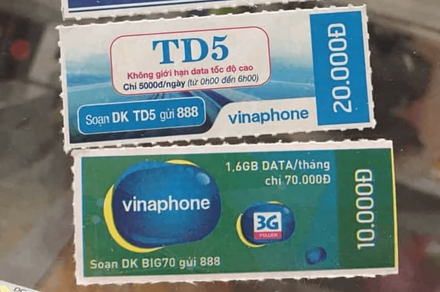 Hình ảnh thẻ cào VinaPhone cũ từng sử dụng mã nạp 12 số